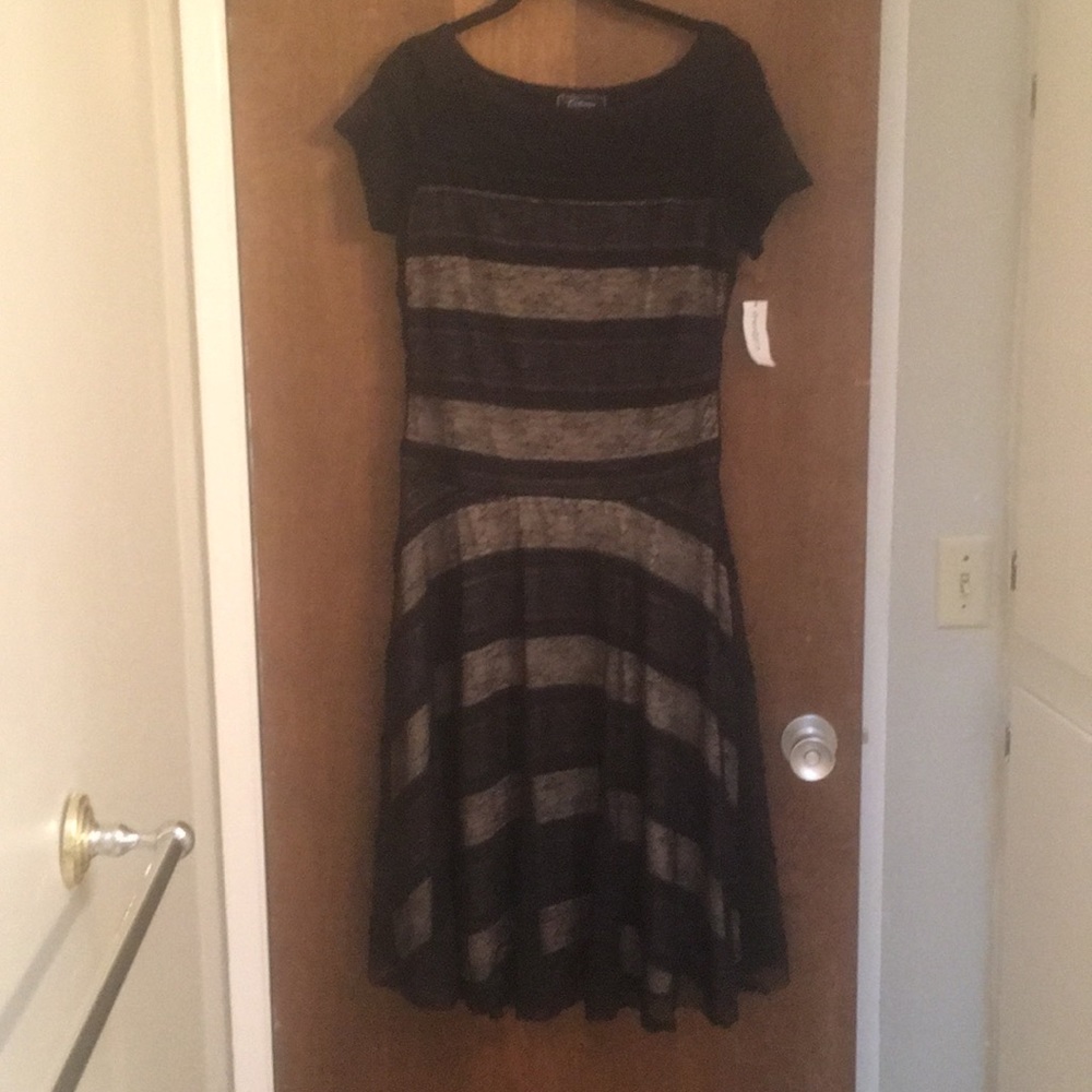 Beautiful black lace dress - cream underlay
